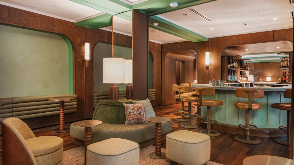 A Picture of a Bar Bini in the green room the Hotel Bardo
